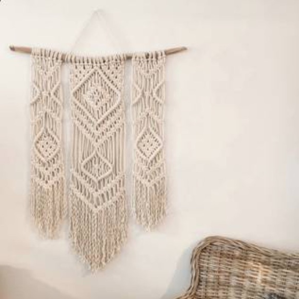 Macrame hanging